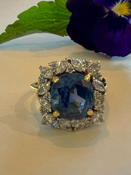 Ring. Sapphire and Diamond Cluster Ring.