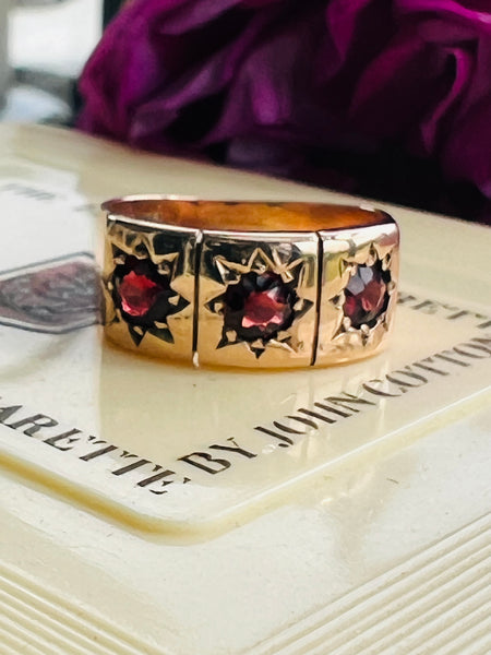 Antique Garnet Gypsy Ring.