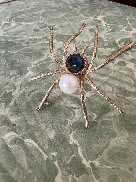 18ct Sapphire and Pearl Spider brooch