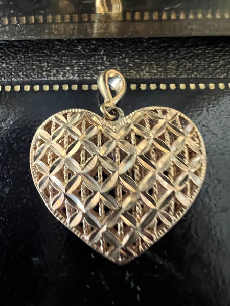 Heart Pendant 9ct gold